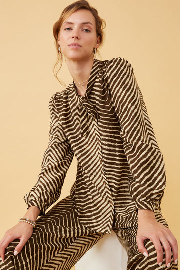HK1331W Mocha Plus Animal Print Long Sleeve Tie Detail Shirt Front